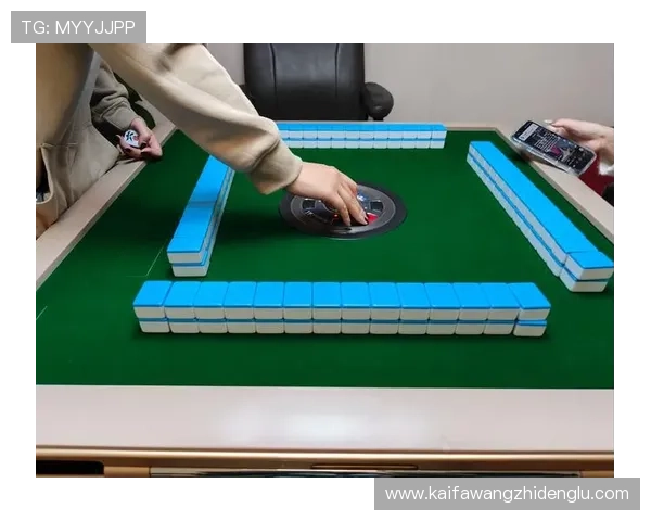 K8棋牌全面解析：最新版本玩法技巧与安全保障指南